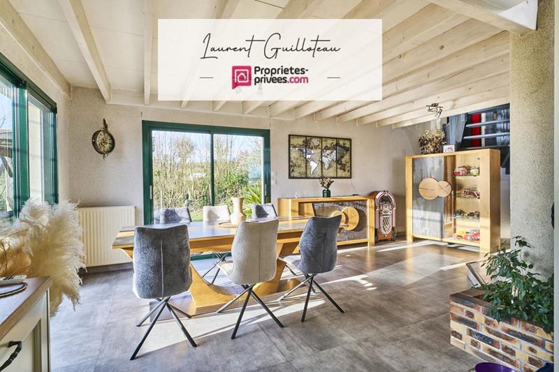 Maison - 137 m² - 7 pièces