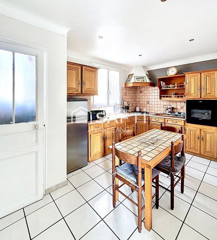 Maison - 120 m² - 5 pièces