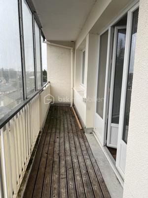 Appartement - 72 m² - 3 pièces