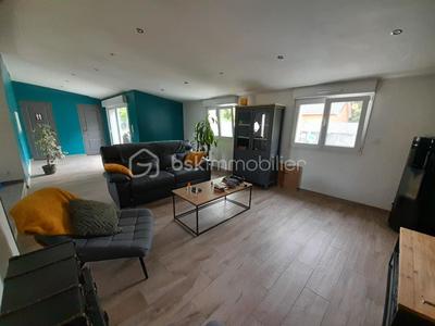 Maison traditionnelle - 128 m² - 6 pièces