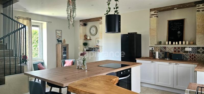 Longère - 232 m² - 11 pièces