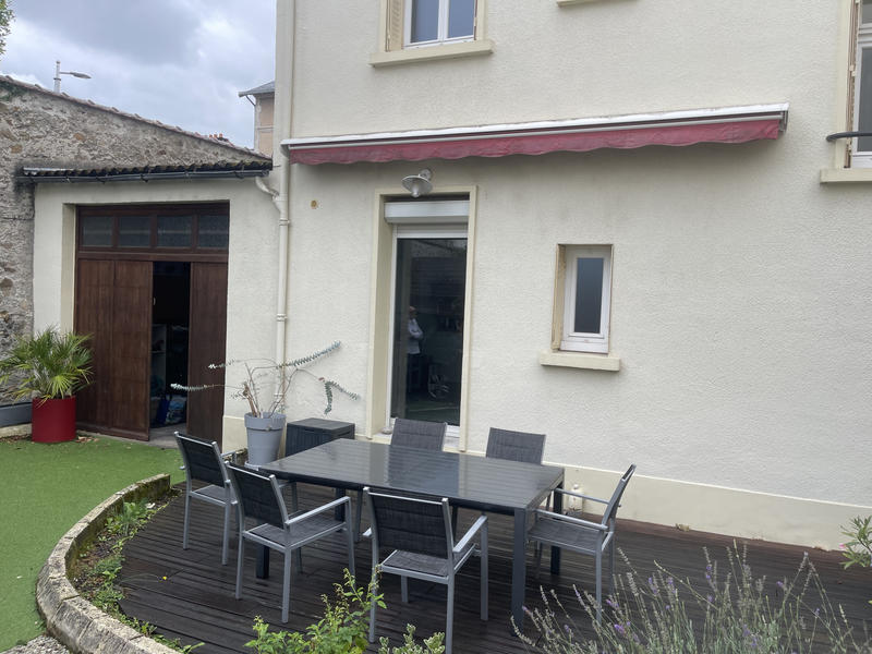 Maison - 190 m² - 8 pièces