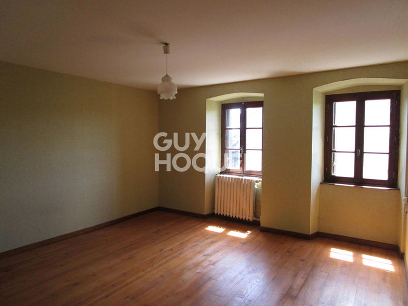 Maison - 80 m² - 5 pièces