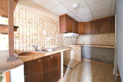 Maison de village - 90 m² - 5 pièces