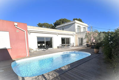 Maison - 176 m² - 5 pièces