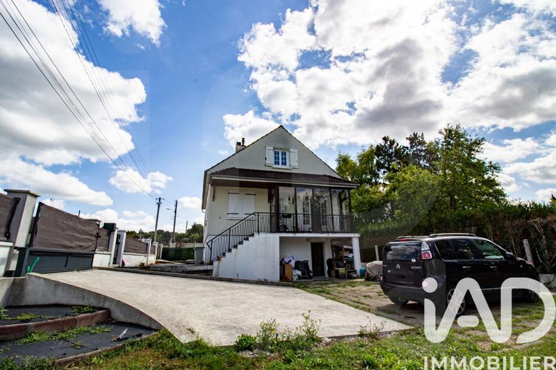 Maison - 135 m² - 9 pièces