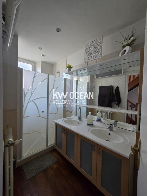 Maison - 192 m² - 8 pièces