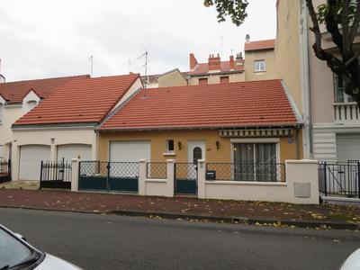 Maison - 140 m² - 4 pièces