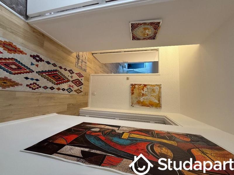 Appartement - 79 m² - 5 pièces