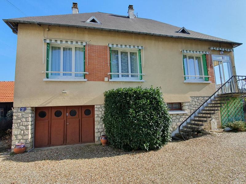 Maison - 110 m² - 4 pièces
