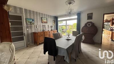 Maison - 172 m² - 7 pièces