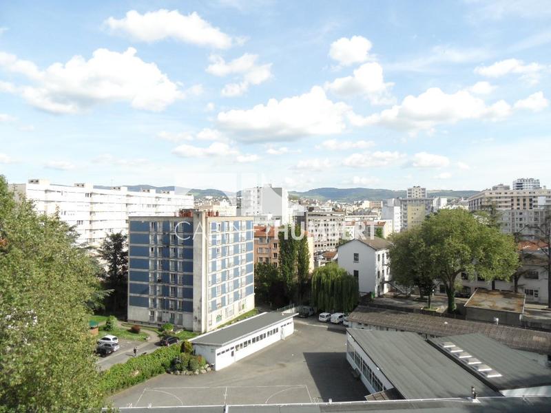 Appartement - 75 m² - 4 pièces