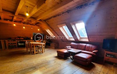 Loft - 78 m² - 5 pièces