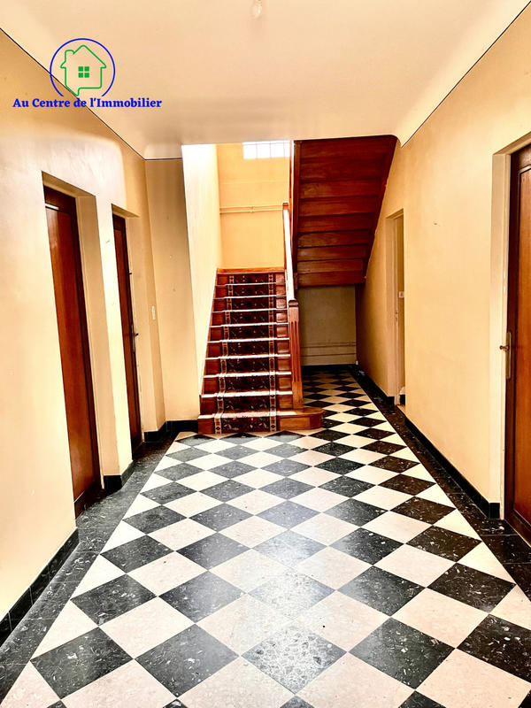 Maison - 183 m² - 6 pièces