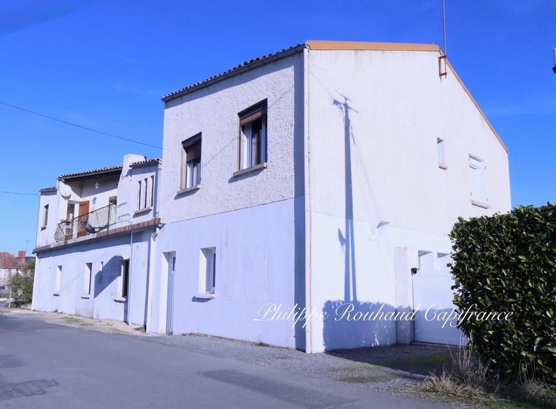 Maison - 420 m² - 17 pièces