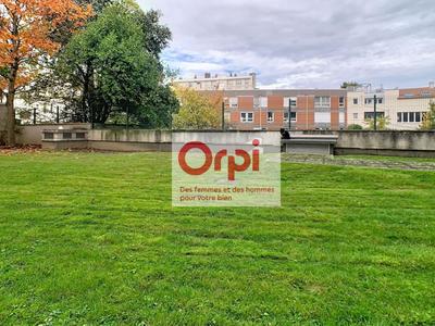 Appartement - 87 m² - 4 pièces