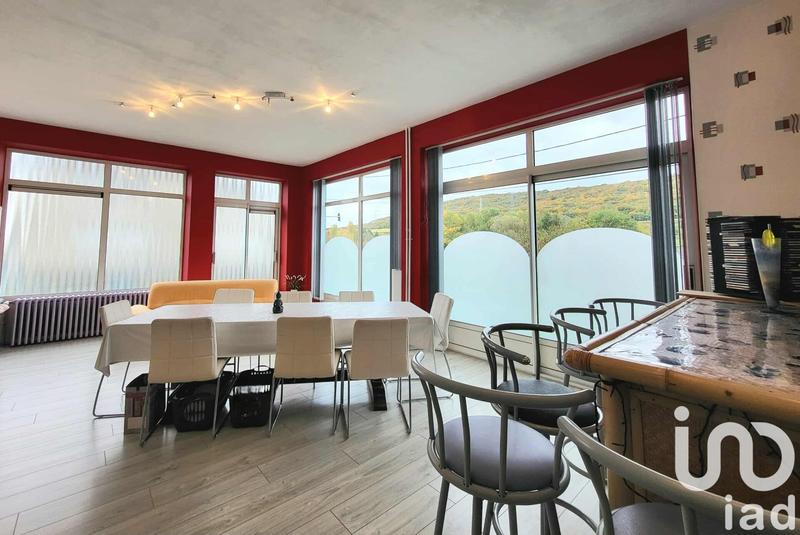 Maison - 152 m² - 5 pièces