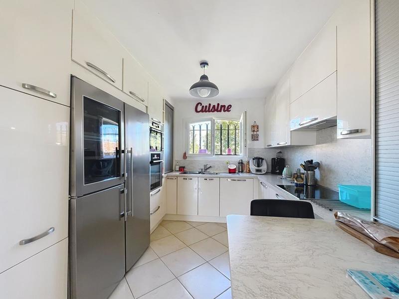 Appartement - 92 m² - 4 pièces