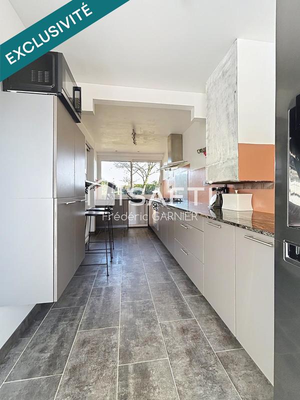 Maison - 140 m² - 6 pièces