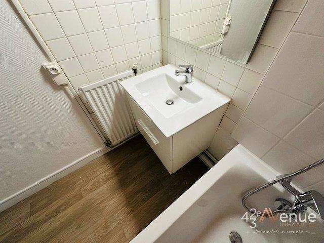 Appartement - 86 m² - 4 pièces