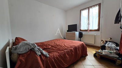 Maison - 82 m² - 5 pièces