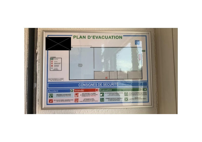 Local commercial - 472 m²