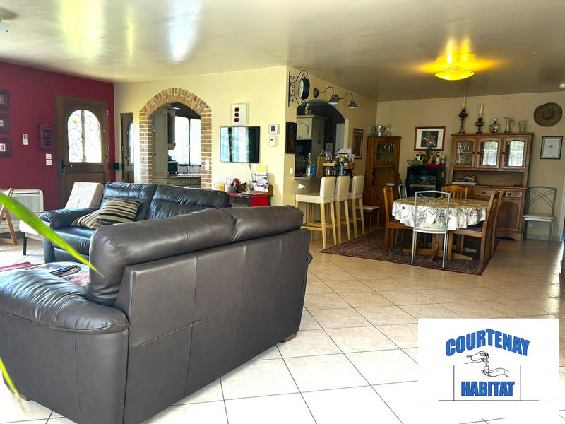 Maison - 152 m² - 7 pièces