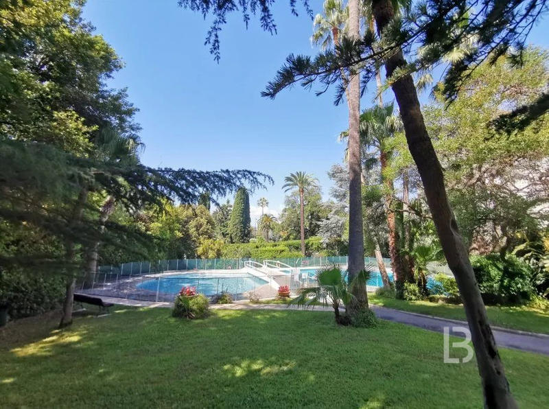 Appartement - 83 m² - 3 pièces