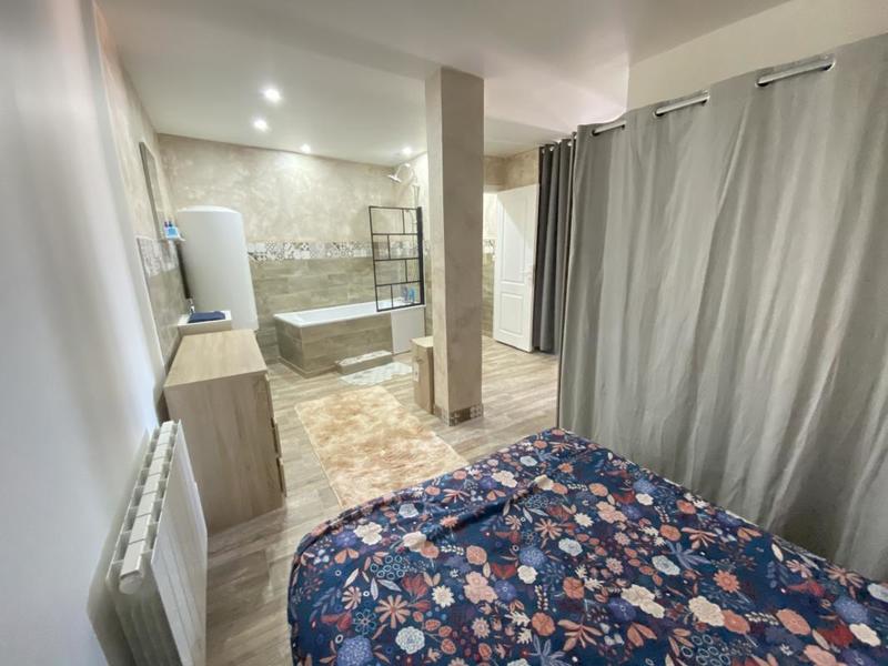 Maison - 145 m² - 7 pièces