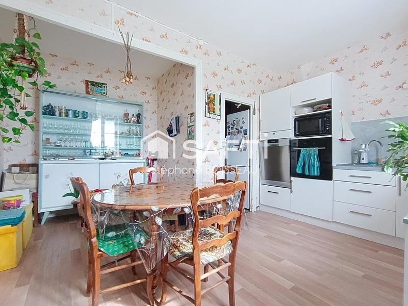 Maison - 94 m² - 4 pièces