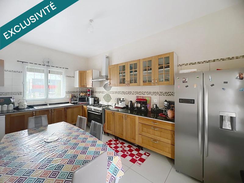 Maison - 94 m² - 4 pièces