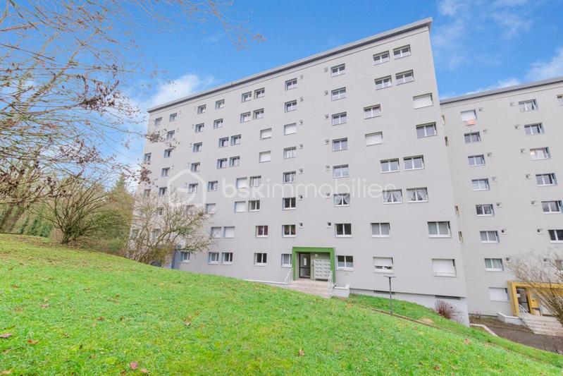 Appartement - 77 m² - 4 pièces