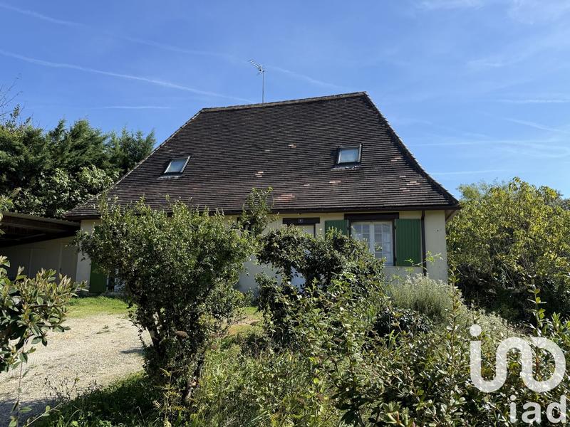 Maison - 160 m² - 9 pièces