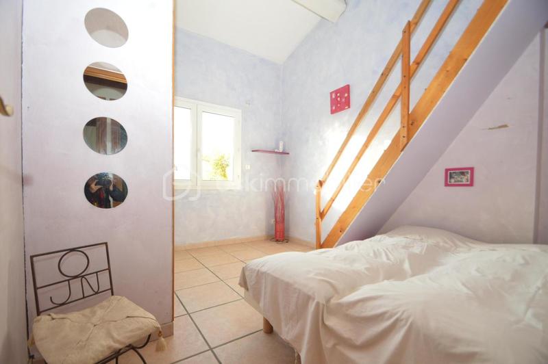 Villa - 180 m² - 4 pièces