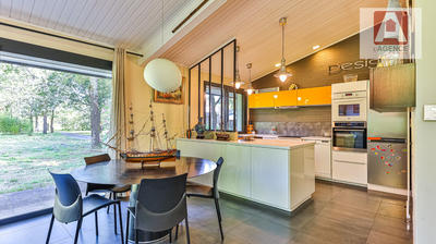 Maison - 170 m² - 5 pièces