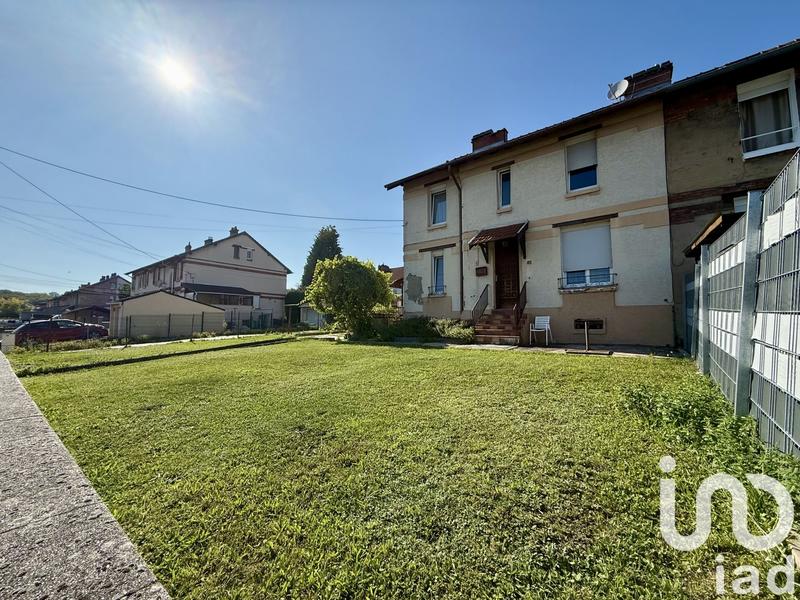 Maison - 95 m² - 5 pièces