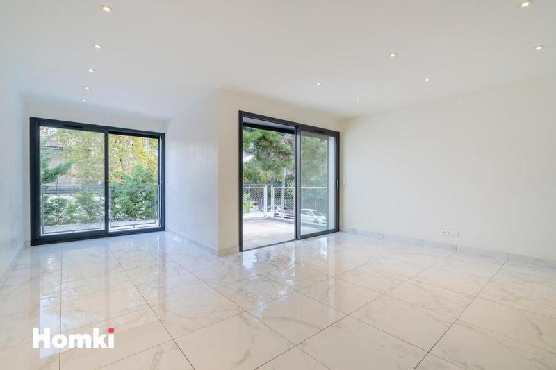 Appartement - 67 m² - 3 pièces