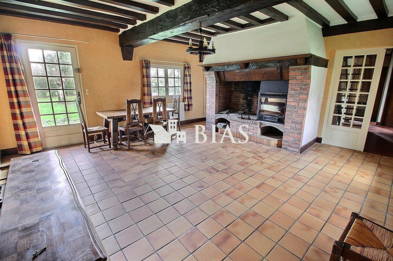 Maison - 122 m² - 4 pièces