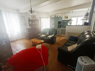 Maison - 80 m² - 4 pièces