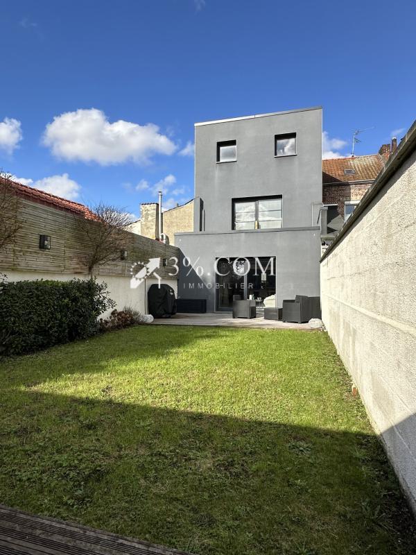 Maison - 155 m² - 5 pièces