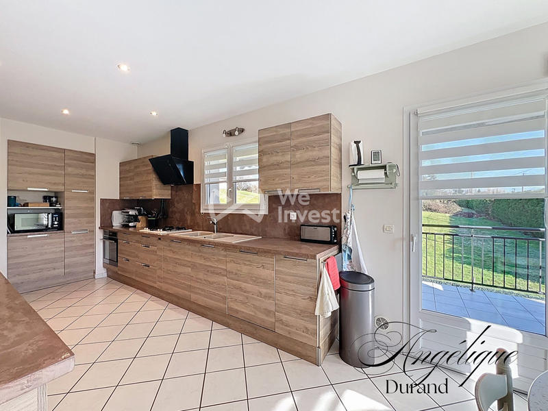 Maison - 142 m² - 5 pièces