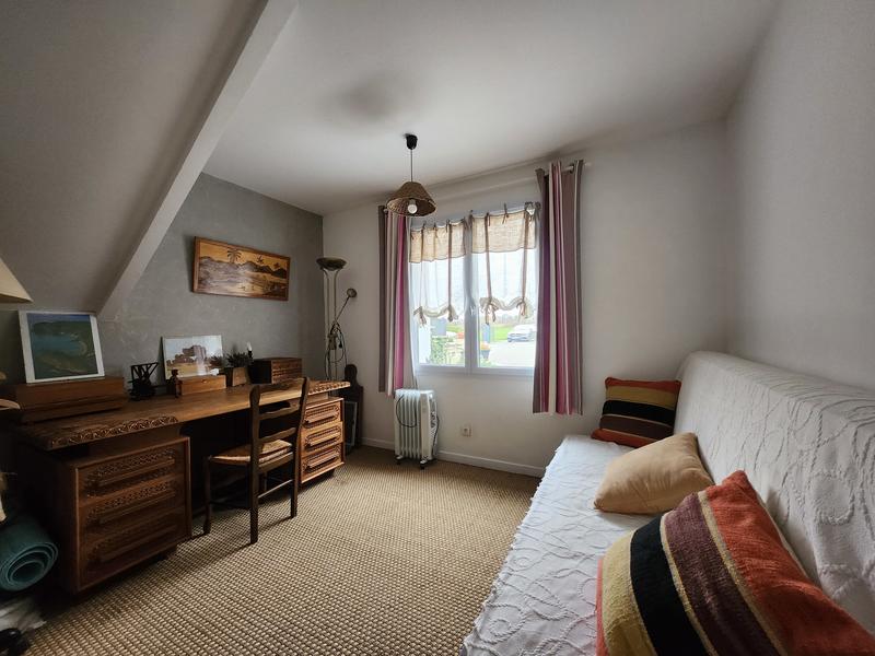 Maison - 175 m² - 9 pièces