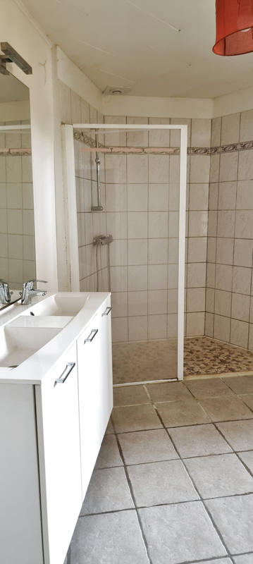 Maison de village - 120 m² - 7 pièces