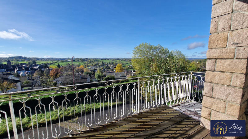 Maison - 194 m² - 7 pièces