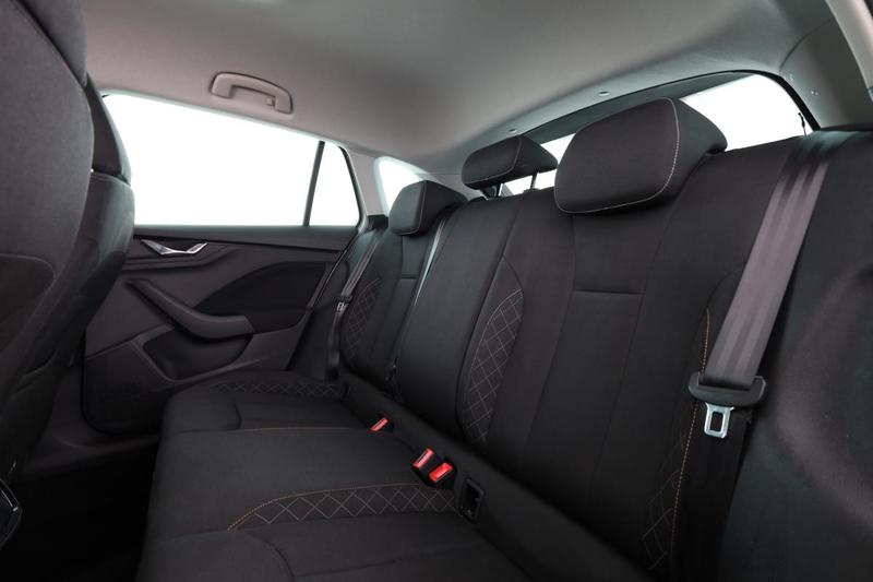 Skoda Scala 1.0 Tsi Ambition Dsg7 110 ch