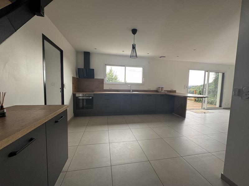 Maison - 105 m² - 5 pièces