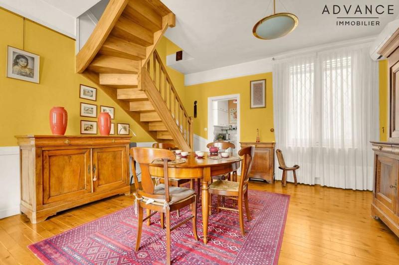 Duplex - 112 m² - 4 pièces