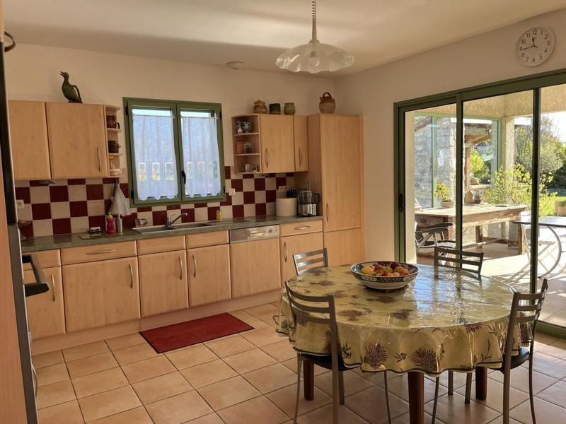 Villa - 229 m² - 5 pièces