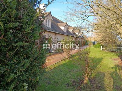 Maison - 518 m² - 12 pièces