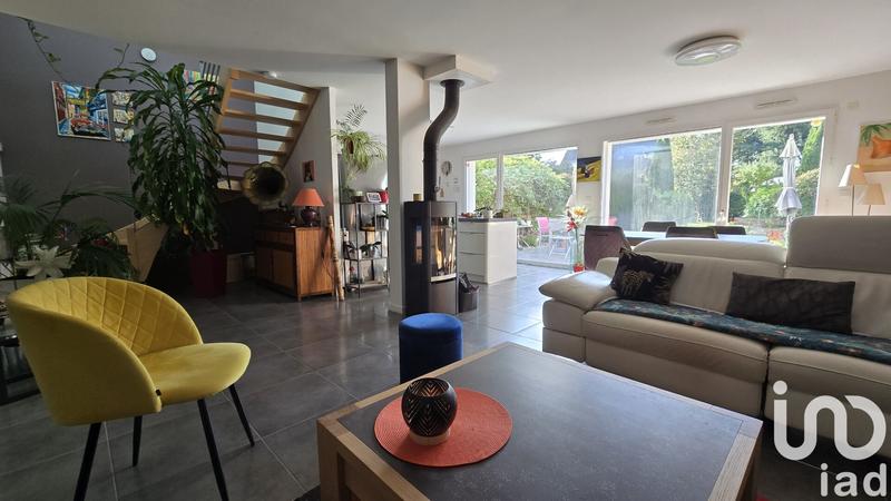 Maison - 113 m² - 6 pièces